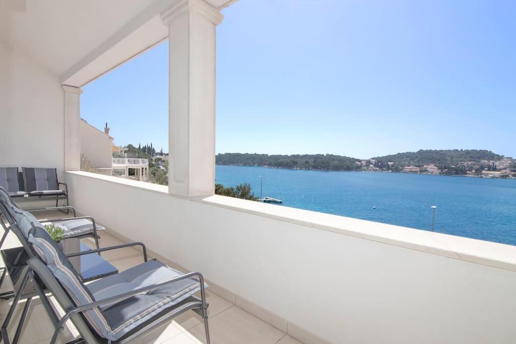 Seaside Apartment M Zaton 5 - Sea View & Parking Экстерьер фото
